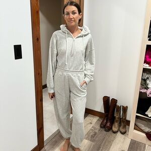 Abercrombie & Fitch Cream Lounge Top